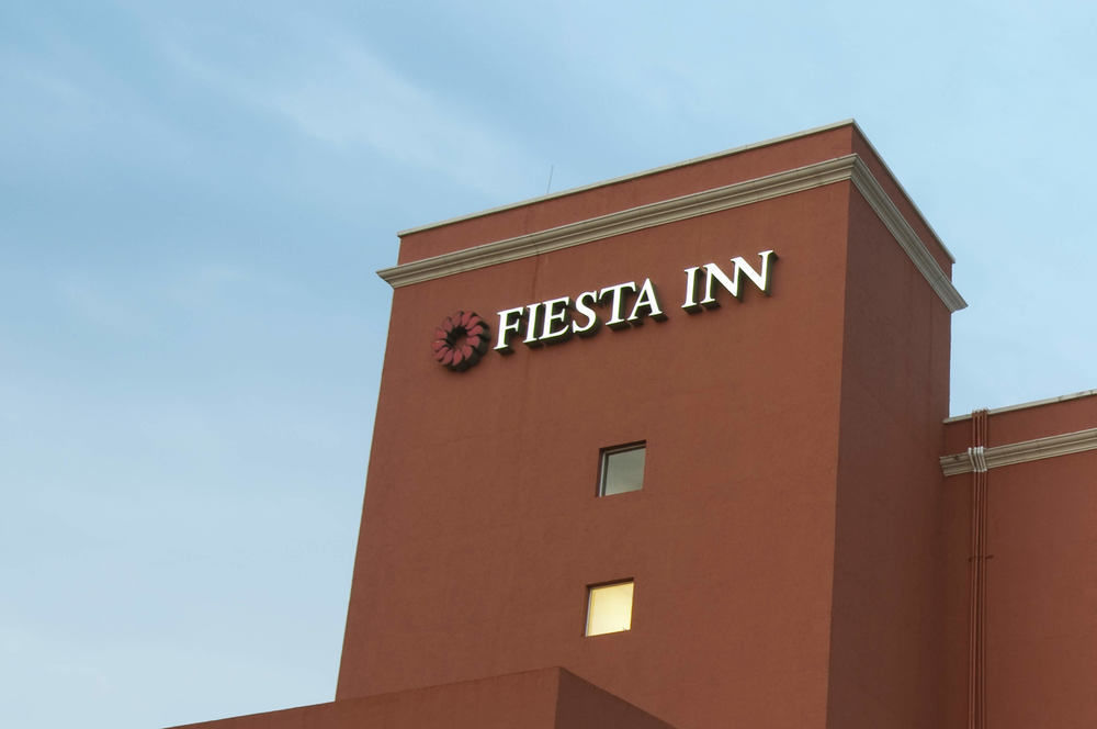 Fiesta Inn Cuernavaca Ngoại thất bức ảnh